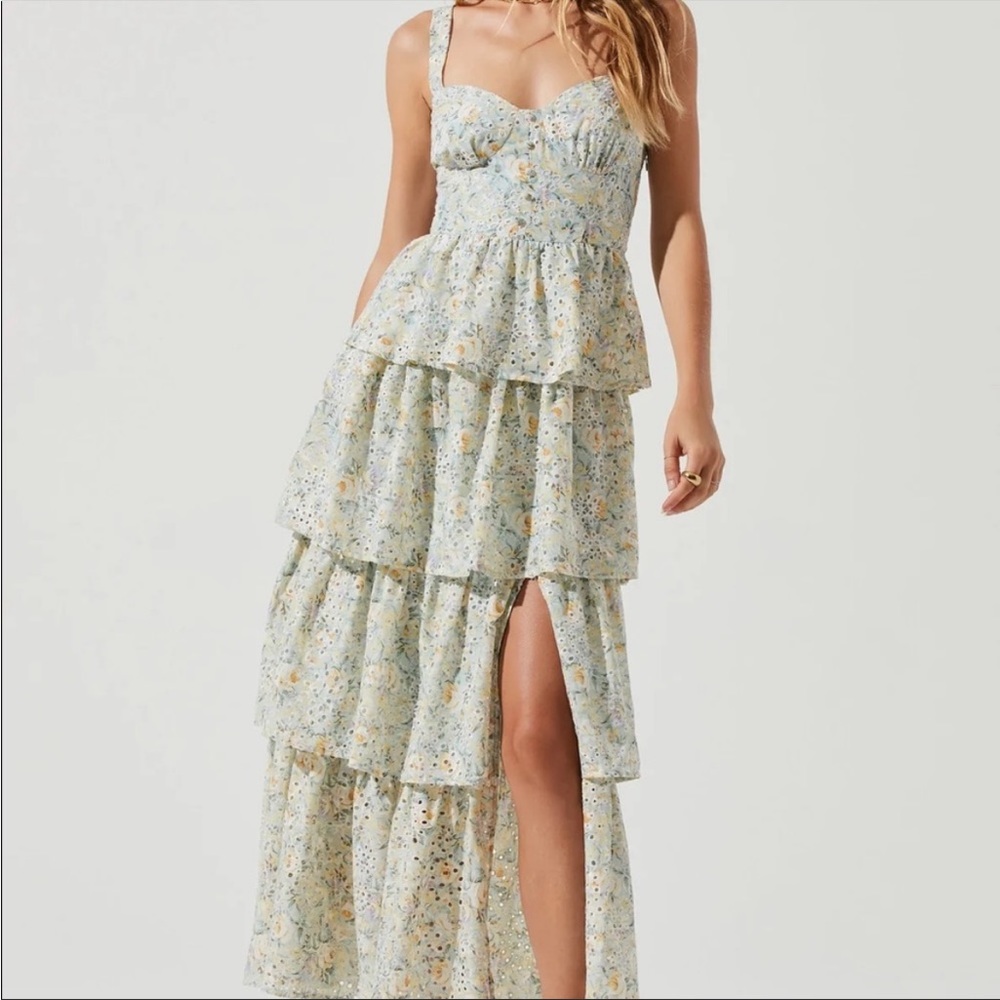 Astr the label midsummer maxi dress